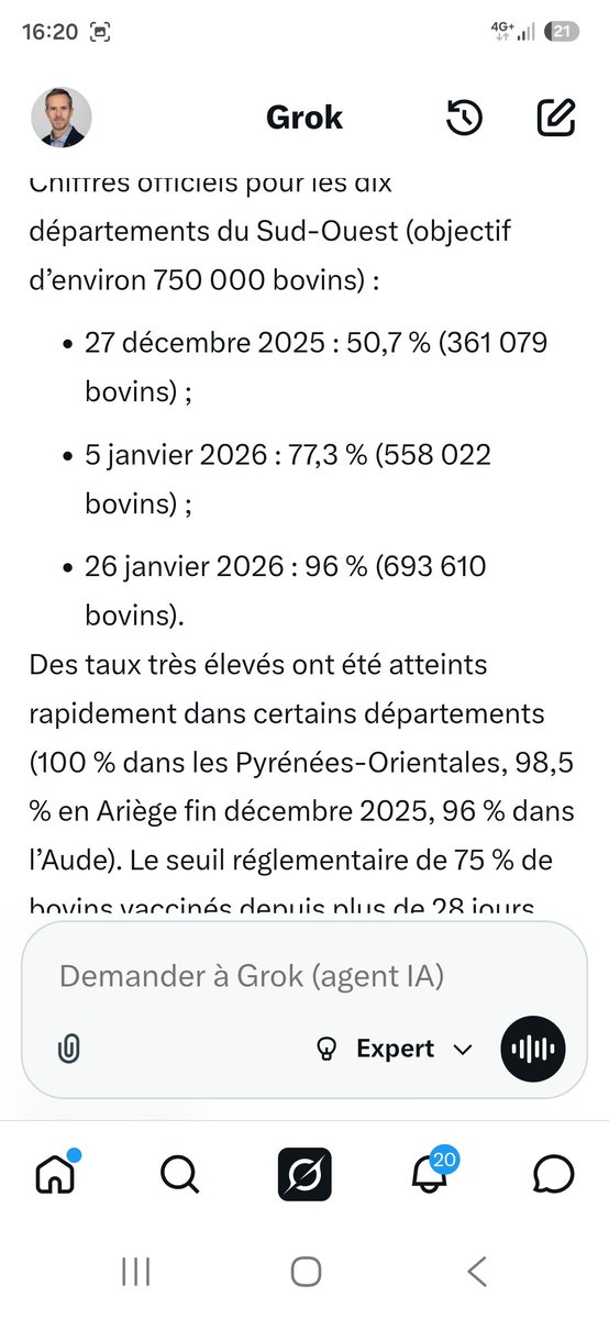 AgretDenis's tweet photo. La vaccination massive des bovins pour #DNC va conduire tôt ou tard à des tests ++ chez des troupeaux vaccinés.
Après le sang contaminé, la viande et le lait contaminé...
Le risque majeur est que la France perde son statut de pays "indemne" de DNC ce qui conduira au blocage des exportations : viandes, lait et vaches vivantes. 
A écouter les agriculteurs, il n’y a aucun maire qui défende les agriculteurs qui ne veulent pas vacciner leurs vaches pour des raisons légitimes.
Ces vaches non vaccinés seront alors sans doute les plus prisées dans un marché où l'export sera interdit.
L'avantage : les agriculteurs qui auront résisté à la vaccination pourront vendre leurs viandes et lait à prix élevé : tout ce qui est rare, est cher.
Courage chers amis agriculteurs. 
Tenez bon.