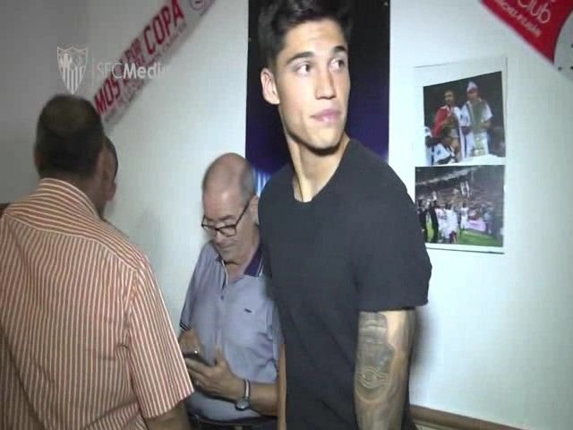 ibuprofenoz's tweet photo. lo que me calienta joaquin correa porfavor haceme totalmente mierda que yo me recontra dejo https://t.co/GX6xCSbocZ