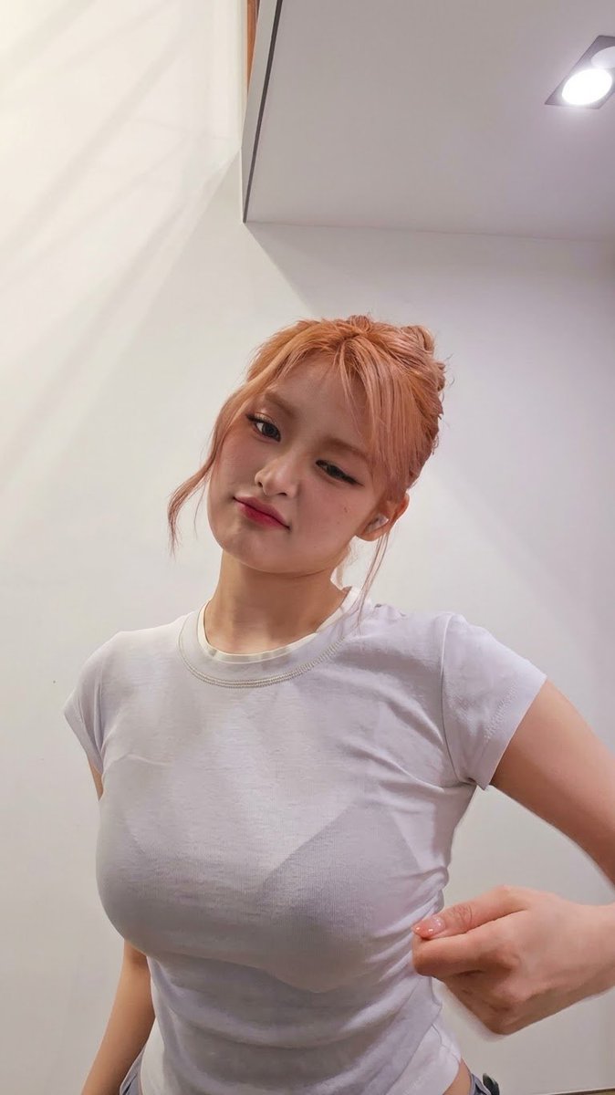 Yunasydw's tweet photo. https://t.co/IKBrFTtQN4