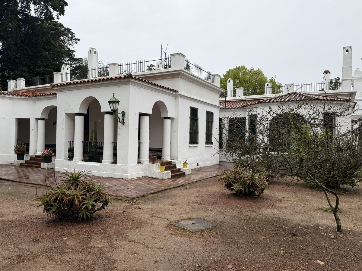 pabloabdala66's tweet photo. Muy linda y disfrutable visita al "Rancho de Oribe" en la zona de Melilla, en el marco del día del patrimonio. Un lugar cargado de historia gloriosa y belleza. https://t.co/IgR6aTw2Dc