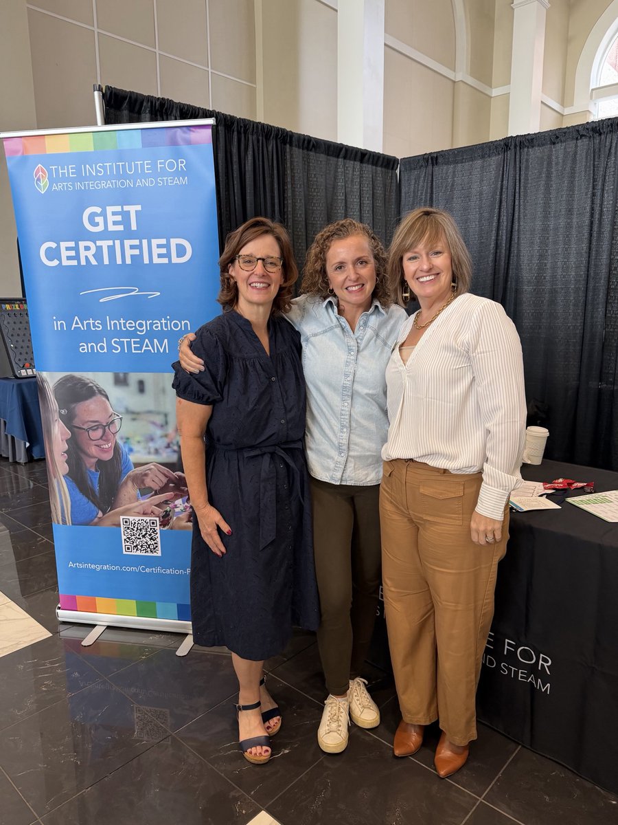 ARTwithJessica's tweet photo. Such a fun couple of days presenting sessions at the GA STEM/STEAM Forum! Loved sharing ideas with educators AND spreading the word about UNG’s M.Ed. Innovative Teaching concentration and STEAM Endorsement program. *Added bonus was seeing two of my grad students attend my session https://t.co/OkTV0PxKjl