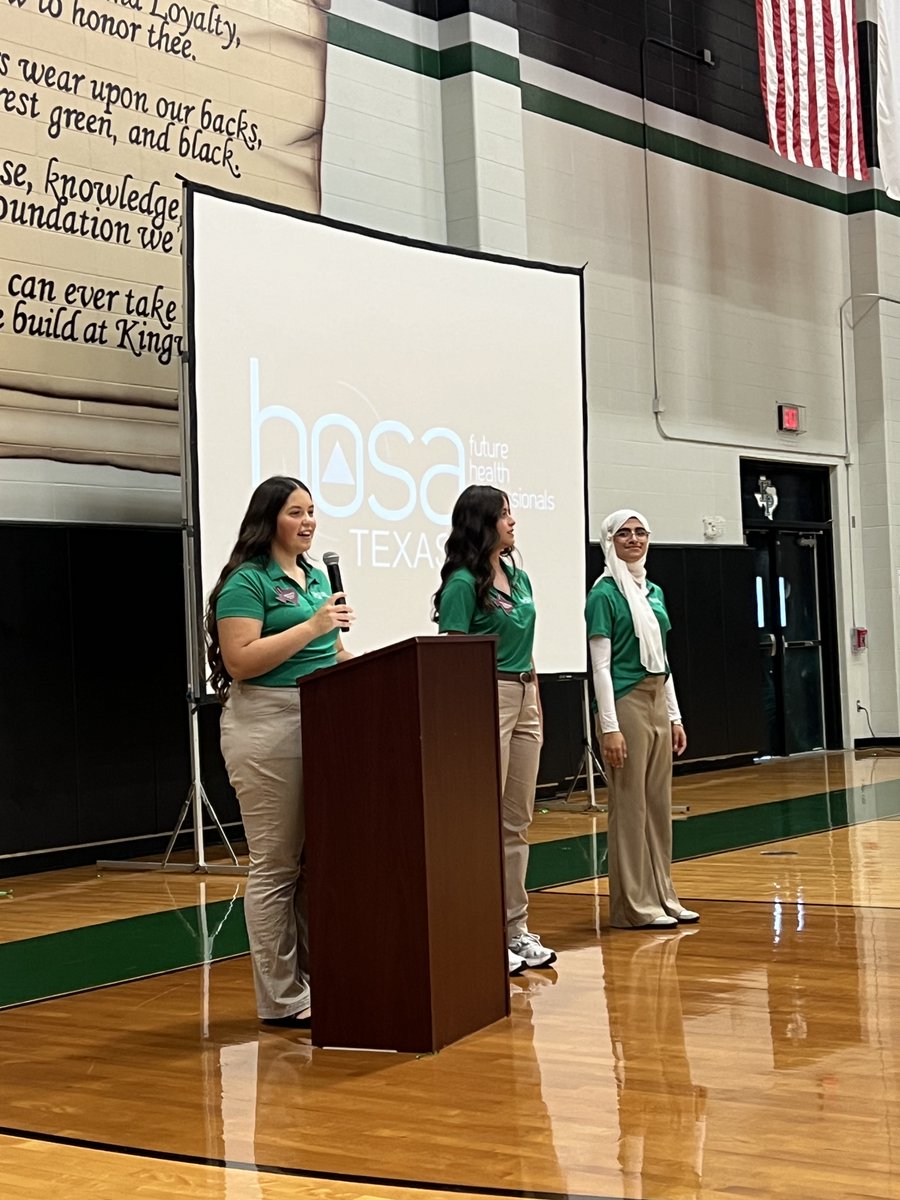 HumbleISD_KPHS's tweet photo. Kingwood Park hosted today’s HOSA Area 6 Fall Leadership Conference, and it was a huge success! Thank you to the volunteers who presented to students and our amazing KPark HOSA students and directors for hosting a fantastic event! 💚 #WeAreKPark #HOSA https://t.co/p6yhj5pK4J