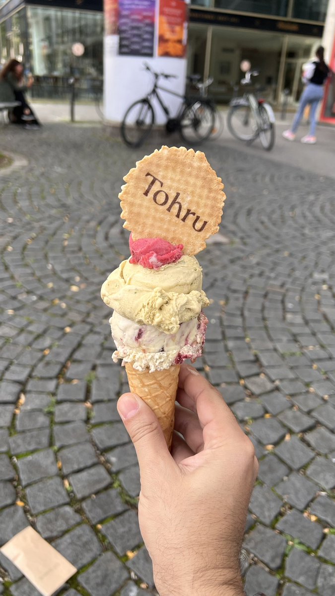 hashosayed's tweet photo. @thegenesisbl0ck How about this one in Munich? https://t.co/HmKZevMmCz