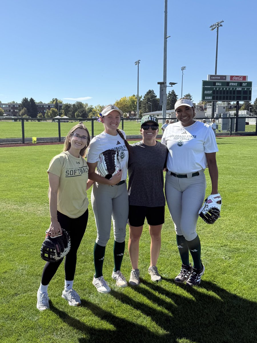 CSUSoftball's tweet photo. Homecoming weekend at Ram Field! 💚 https://t.co/Y2vJ8Wczy9