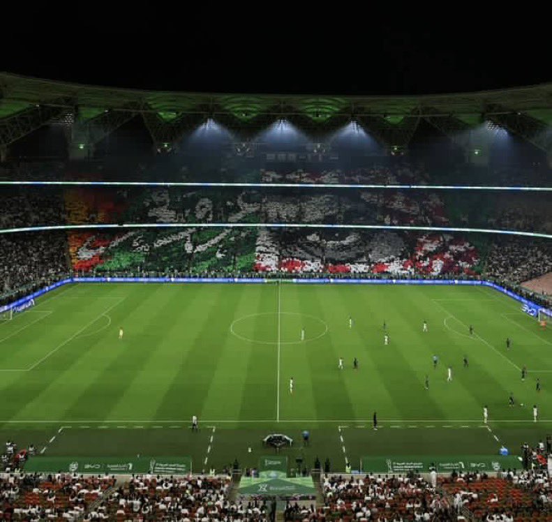 ib_zq8's tweet photo. ألف مبروك يا أعظم شعب.. 🇸🇦💚

السعودي للنهائي ،، فاله الكأس يارب 🏆🤲🏼

شكراً من القلب لكل من حضر ، شجّع وقاتل في المدرج طوال 120 دقيقة ،، كنتم صوت الوطن وسنده ، وكنتم على الموعد كعادتكم .

موعدنا النهائي 💪🏼💪🏼💪🏼

روح وحدة ، على قلب واحد ، خلف أعظم بلد🇸🇦

#هذا_الأخضر 
#خليجي٢٧ https://t.co/uS7uIHTe5D