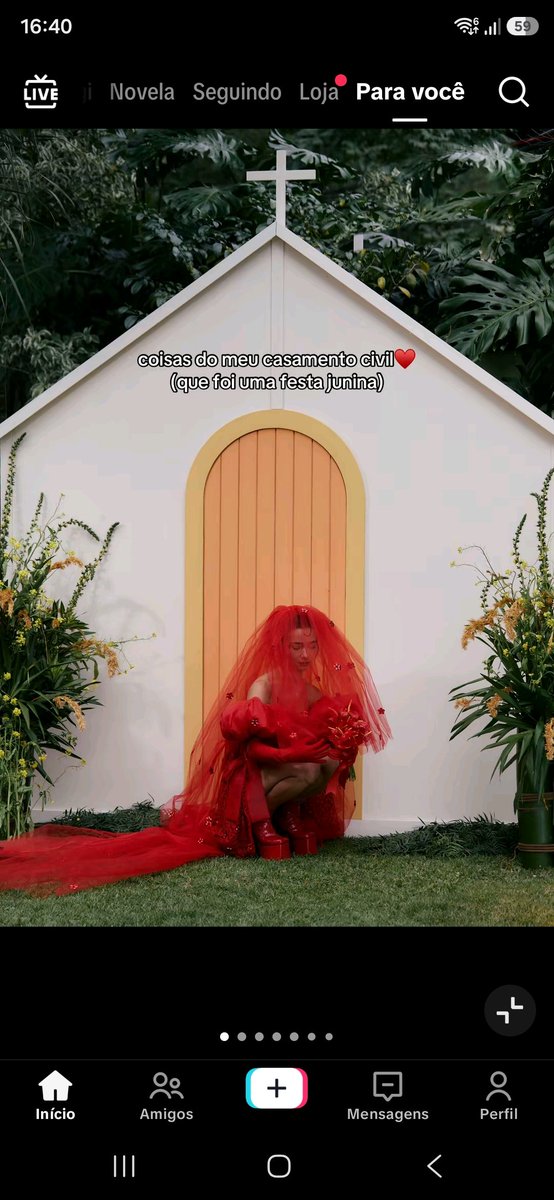 _clfv's tweet photo. Meu deus, acabei de ver esse casamento civil com tema de festa junina e eu estou simplesmente encantando! Que coisa linda! https://t.co/ruBxfKvdGp