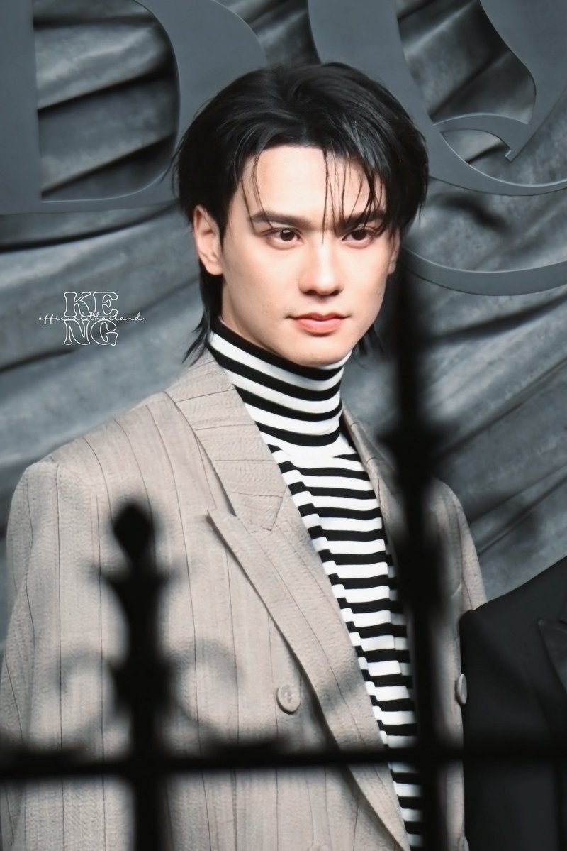2KengOFCTH's tweet photo. KENG NAMPING AT BOF 500 GALA
─  #BOF500xKENGNAMPING

Keng Harit dressed to impress in @amiparis for the iconic BoF 500 Gala. 🤎✨

#KengHarit 
#amiparis #KengNamping https://t.co/4MmFvtKP3O