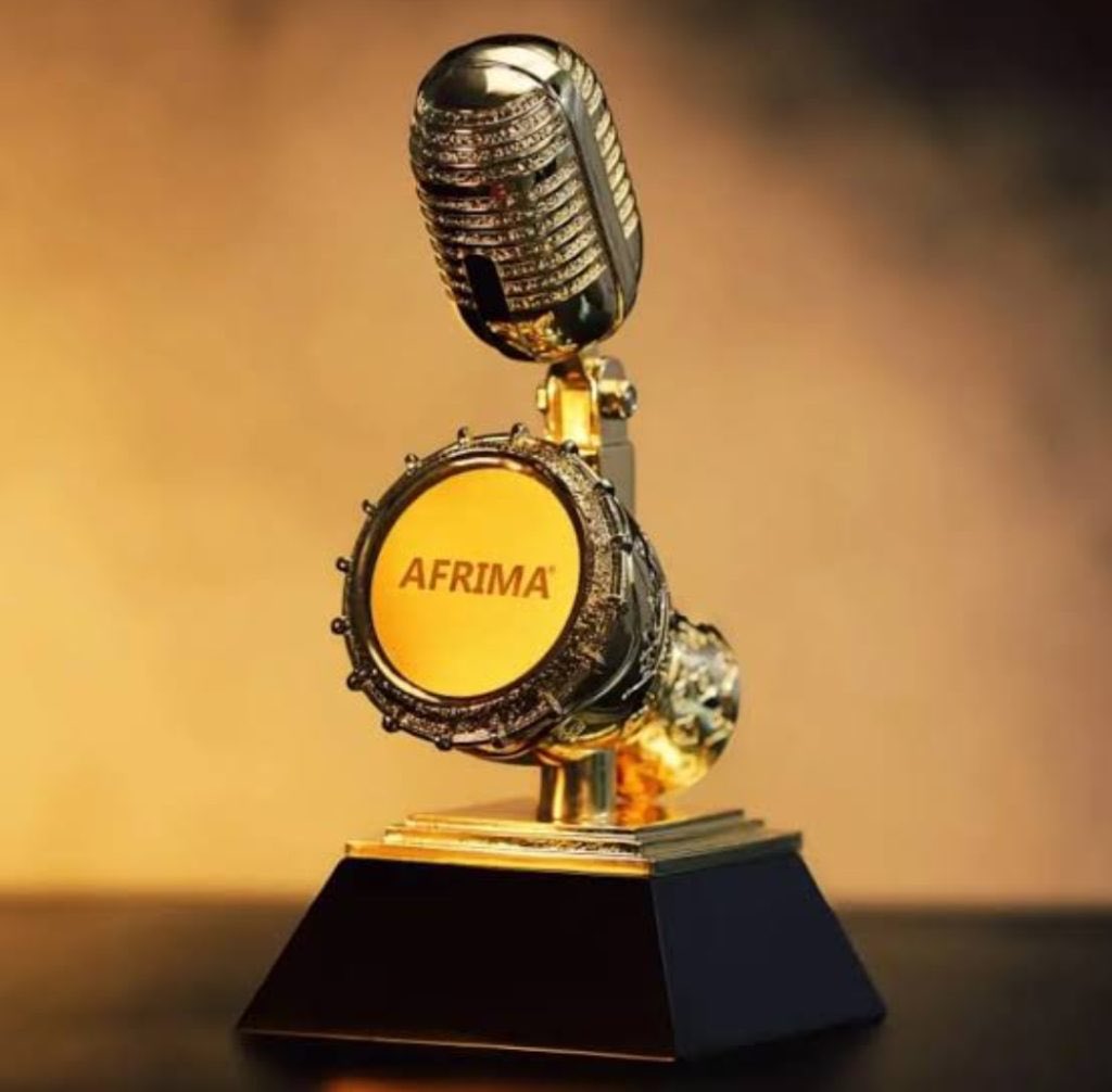 Chartdatad's tweet photo. BREAKING🚨: AFRIMA sent a message to Asake about him not coming to claim the“Local Artiste Award” category he won at the 2026 AFRIMA Awards

Note: Sources claim he was given a certain number of days to come for it, or his presence will be terminated in any AFRIMA Award categories https://t.co/w5ljGPuZNI