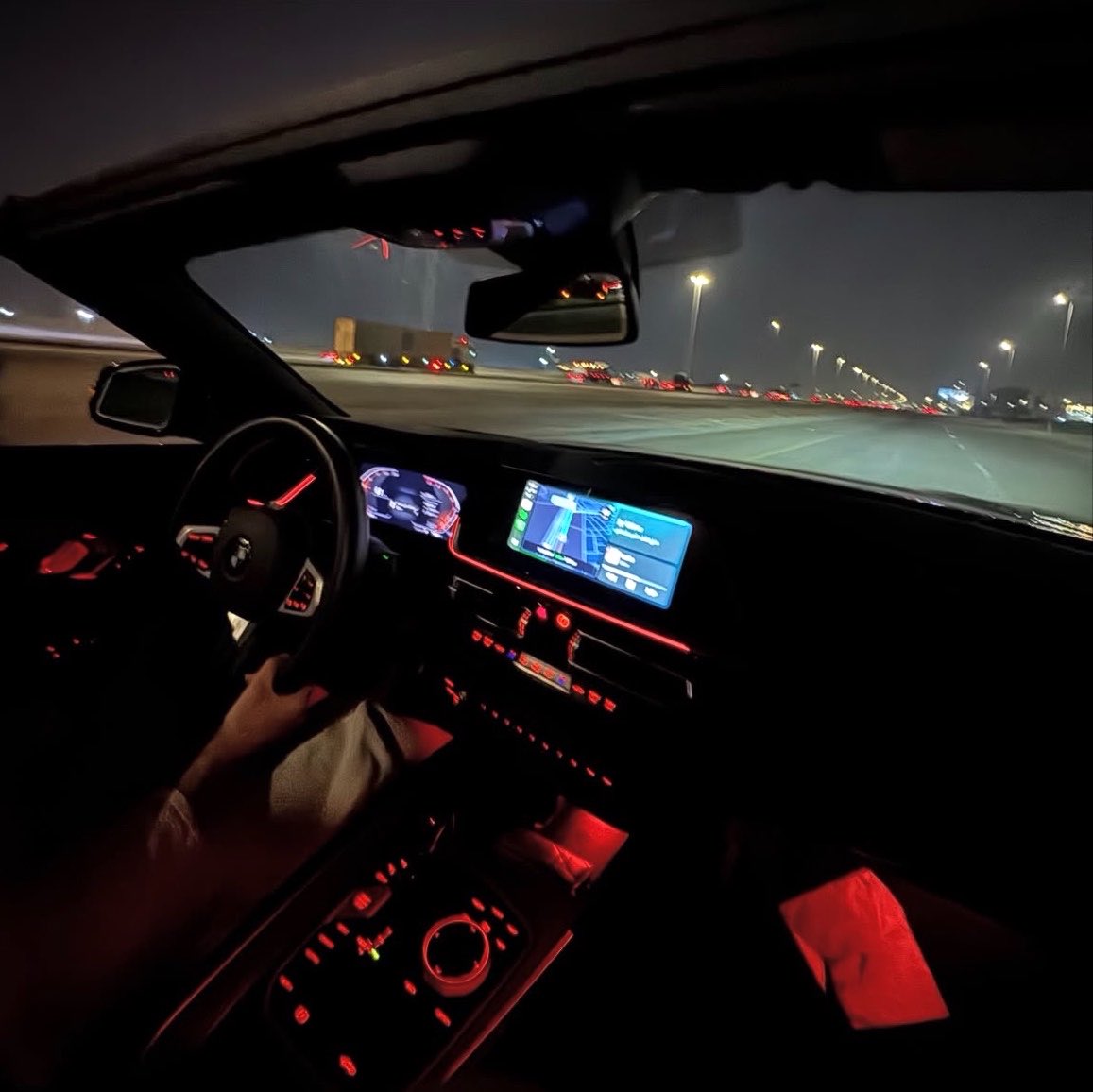 leo_f88's tweet photo. late night drive ❤️ https://t.co/YutVW3P9wT