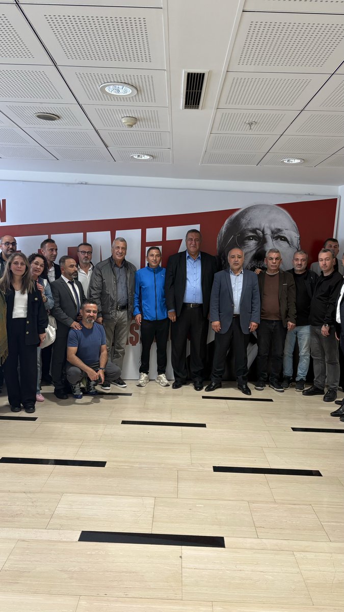 SRTELARZ's tweet photo. Sen bizim için tek başına bir ordusun Allah senden razı olsun sn vekilim @fethigurer varolasın 

Yolumuz var dedik 
Yolumuz hak yoludur dedik. 
Staj Çıraklık Sgk Başlangıcı Olsun 

Stajyer Çırak Ankara'da 
#3308eMuhalefettenTamDestek https://t.co/cs9H873cYE