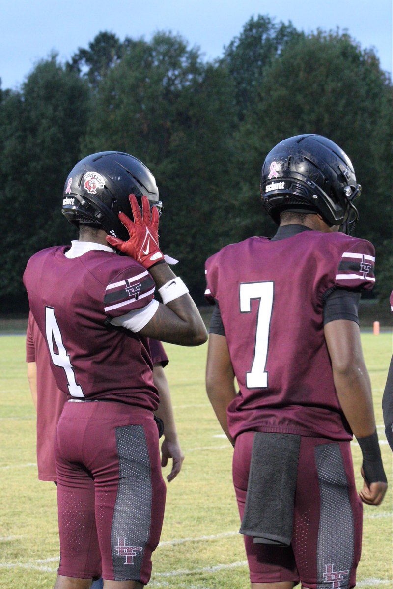 JaydenGroce's tweet photo. 4 games left with my brothers @JohnRlll2027 @williammerrell_ 
LOVE YALL BOYS ‼️ #trending #team #love https://t.co/H4eJjAQbM6