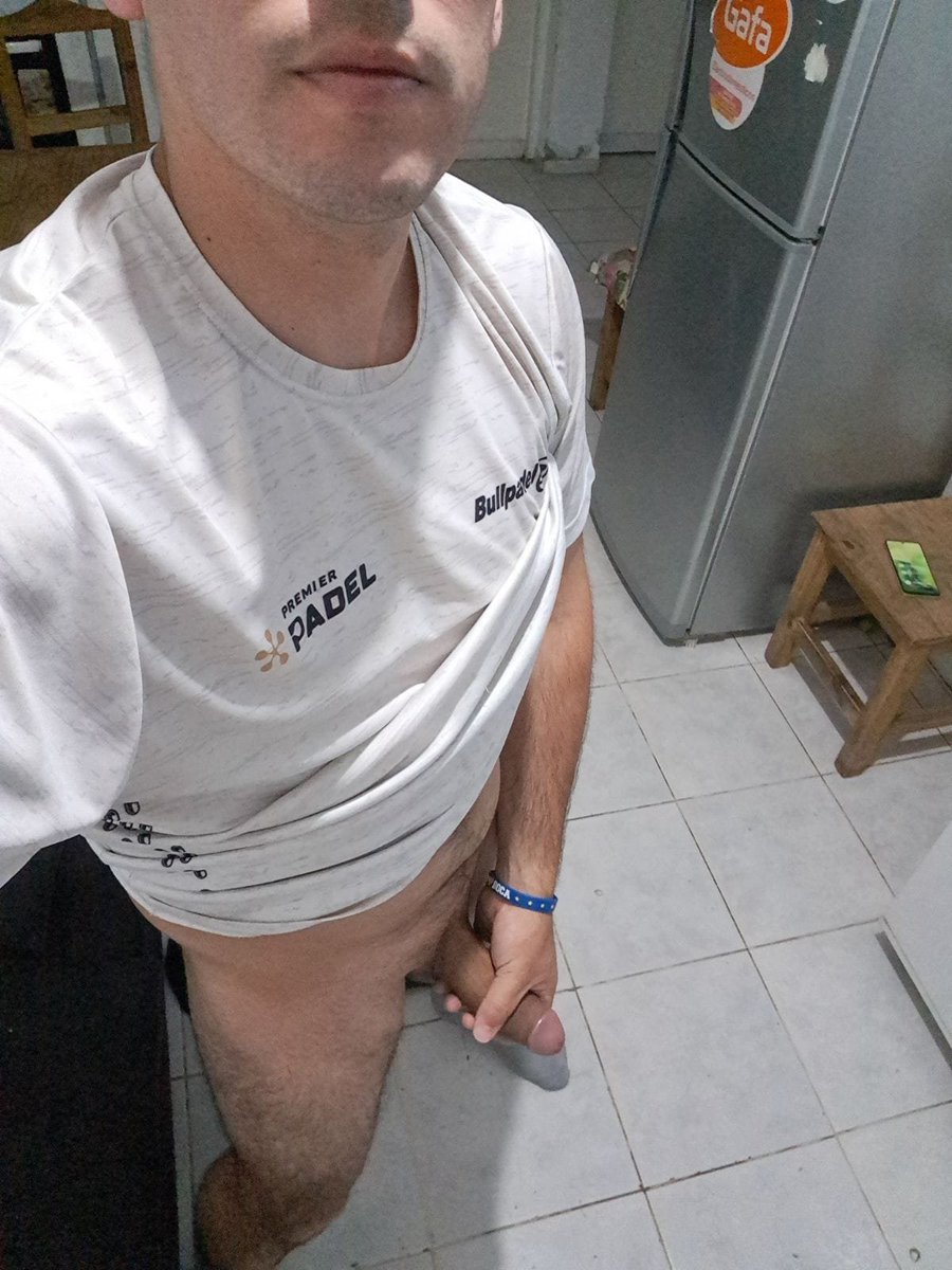 ChicoArisco's tweet photo. 29 años hetero https://t.co/vN0W4eqj4S