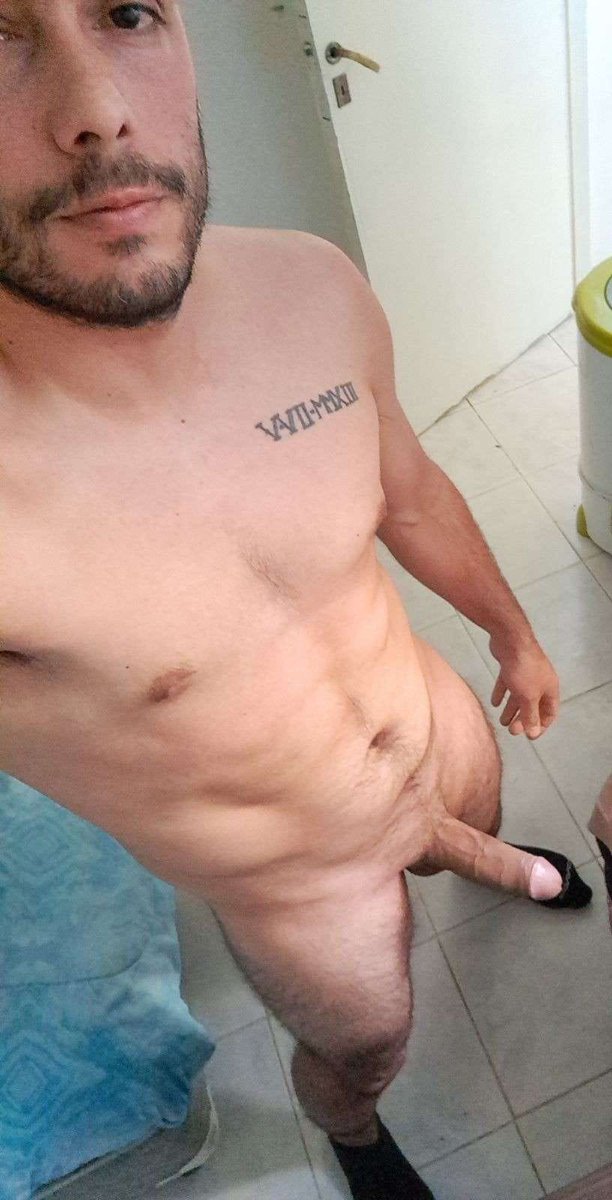 ChicoArisco's tweet photo. 29 años hetero https://t.co/vN0W4eqj4S