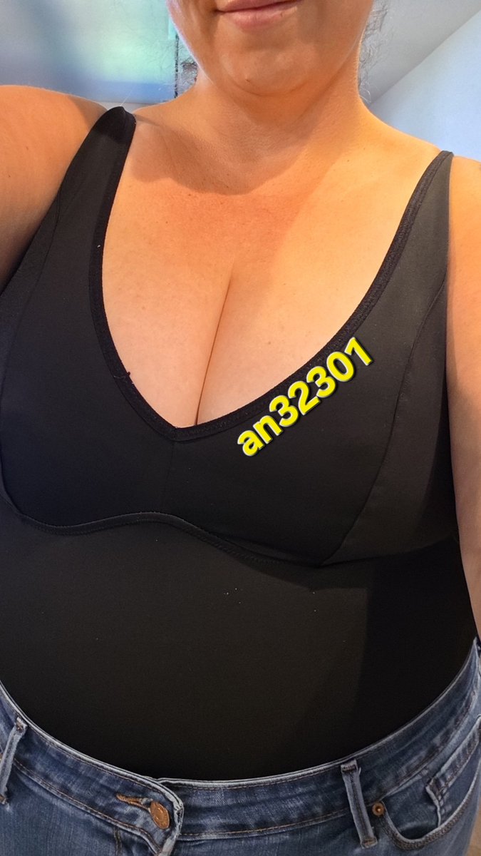 an32301's tweet photo. Loving the wife's #sexysaturday outfit for our date night. Im usually an #ass kinda guy, but it is an easy decision to be a #tits guy when she sends me pics like this. https://t.co/fkhPlcQ6Bs