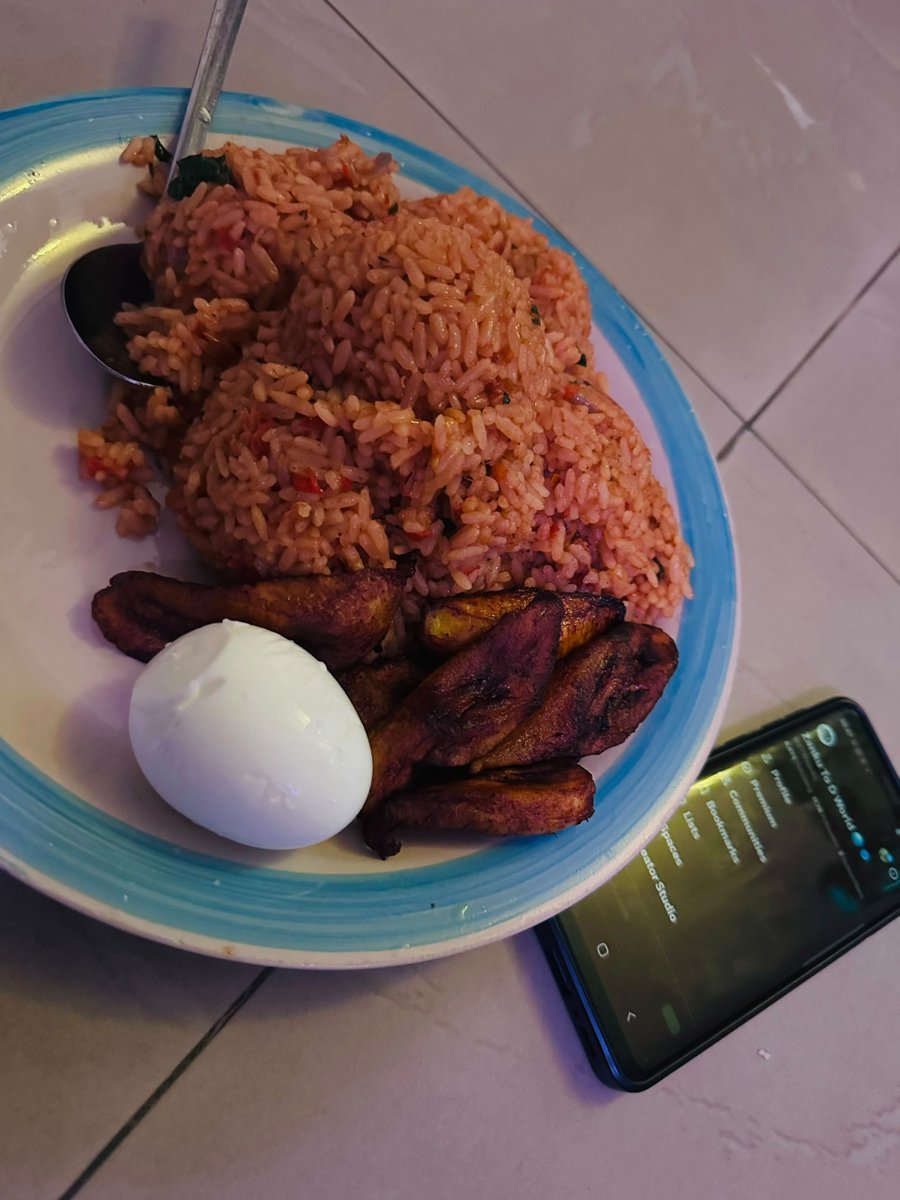 ZTWzanku's tweet photo. All work and no food dy kill man. https://t.co/uBH6jiy0Dg