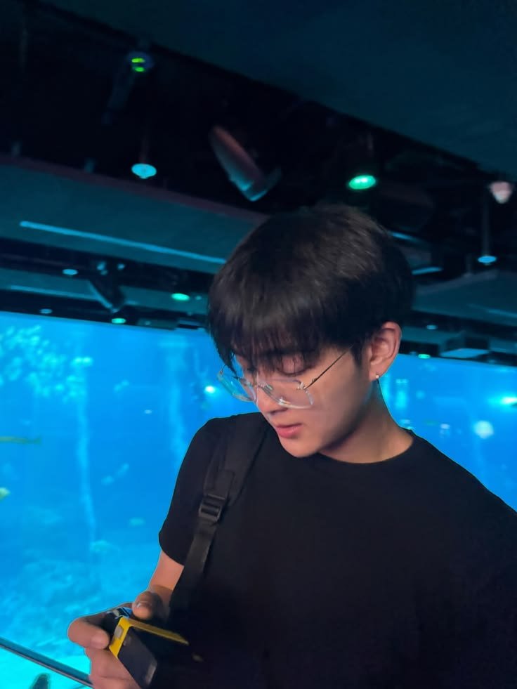 seanlxxivserxk_'s tweet photo. แว่นของอะไรคะ                 ของหนู! https://t.co/RH1MM2O45T