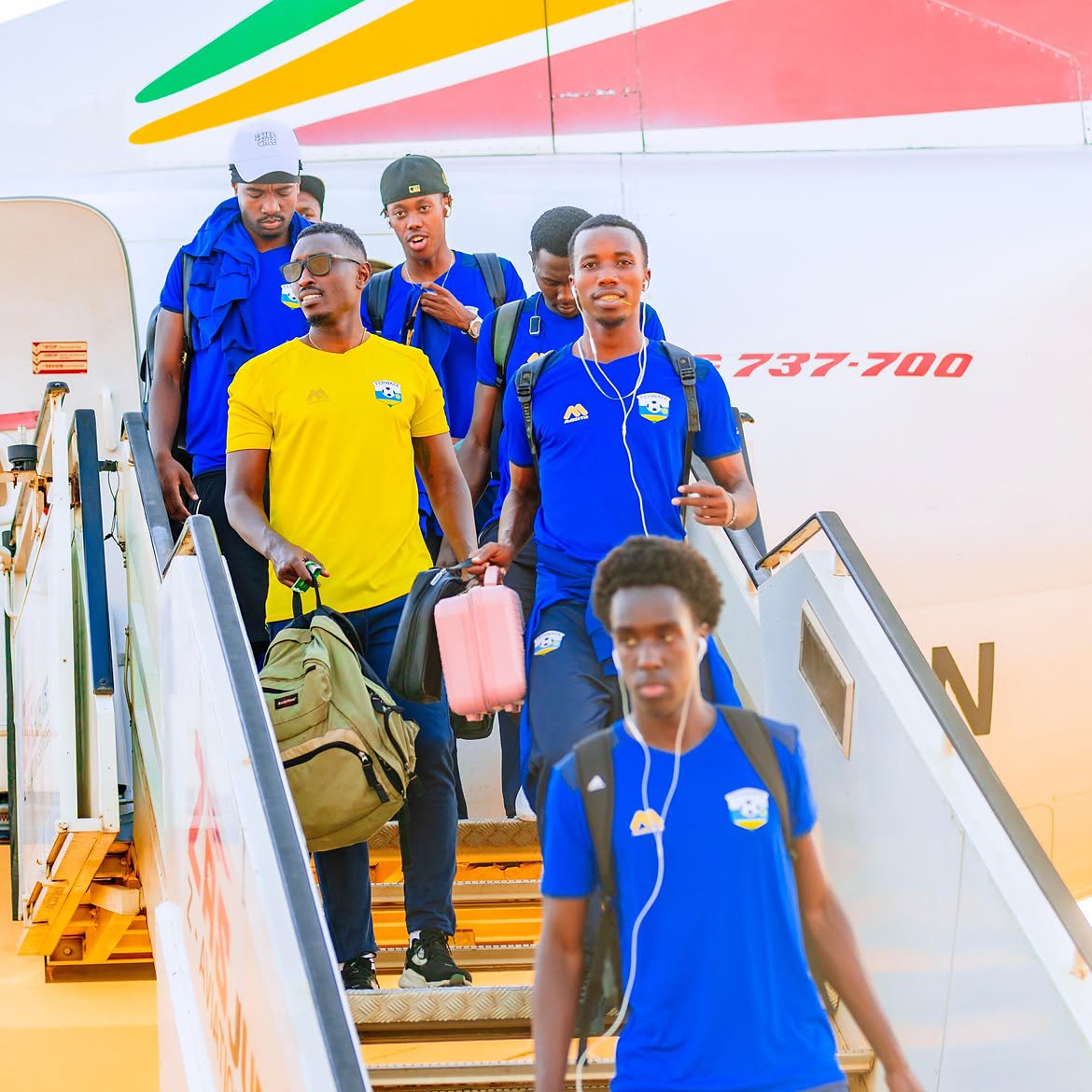 RwandaSport2day's tweet photo. 🇷🇼 Rwanda U23 have safely arrived in Juba, South Sudan, with a 42-member delegation ahead of the third round of the TotalEnergies CAF U-23 AFCON Qualifiers. 🇸🇸⚽

Rwanda secured a 3–0 victory in the first leg of the preliminary round. https://t.co/VcNHzOxTaR