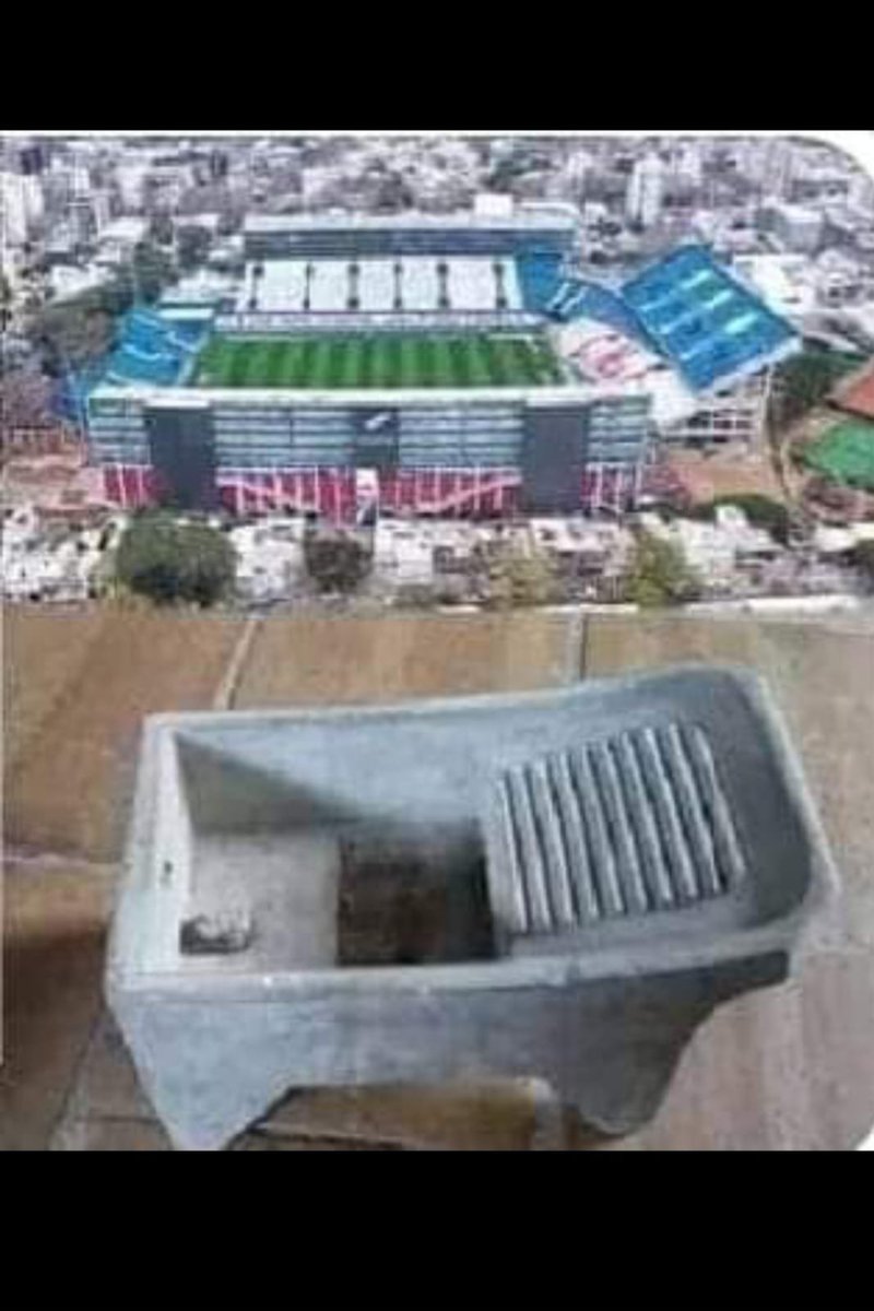 PabloC80380's tweet photo. @br1flema Tremendo si, debe ser el mismo arquitecto 👀👀👀 https://t.co/KToUyCy6UM