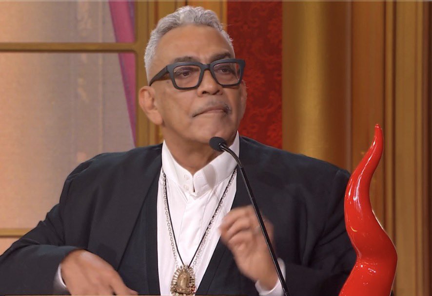 TencaSilvia's tweet photo. Combattenti….. ah no. #ballandoconlestelle https://t.co/2RXmi8GMDo