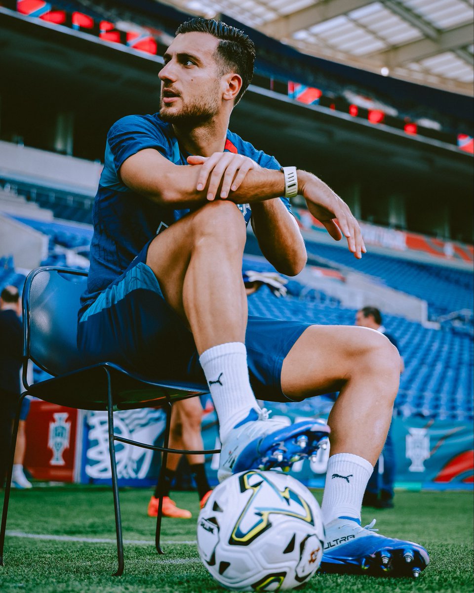 DalotDiogo's tweet photo. Casa 💙 Em busca da 4/4 🇵🇹 https://t.co/SWblfbzUCy