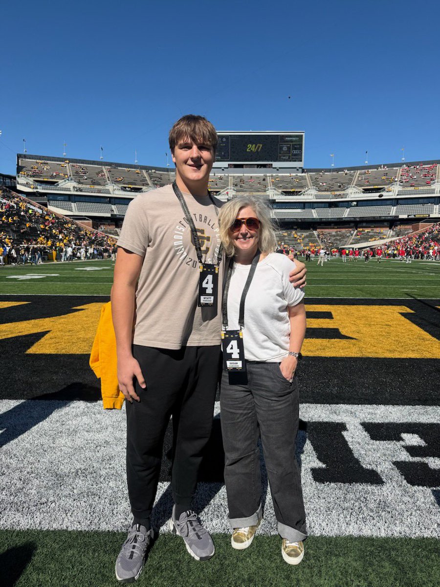 WyattVanBoening's tweet photo. Had a great time @HawkeyeFootball today!
@CorsairsFB @Jmack37 @FISTFootball @CoachSaboFIST https://t.co/zh5mQ3TG2o