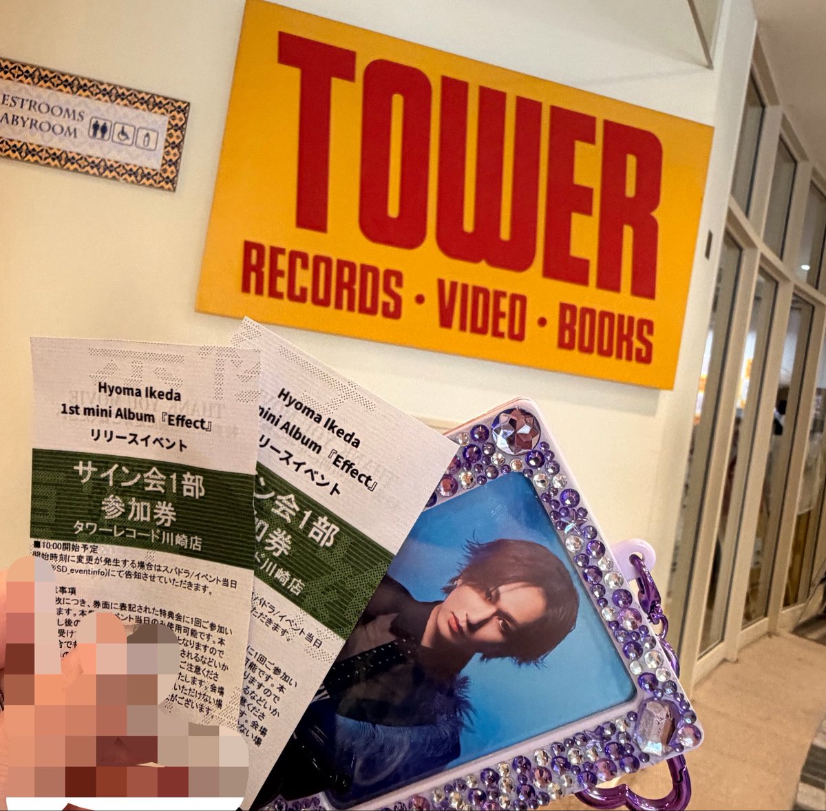 msgachan's tweet photo. サイン会行ってきた🫶やばい嬉しい事聞けた☺️アルバム早く聴きたい😭
大好きな人たちの曲を大好きな人が歌う世界線あっていいんですか？！
今日も彪馬くんはとってもカッコよかった😭😭😭😭😭大好き!

#HyomaIkeda #Hyoma_Effect https://t.co/2G4OzJn76m