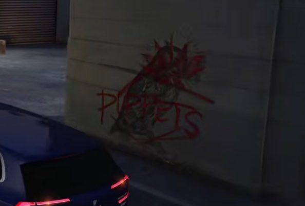 apriIini's tweet photo. when she went to the cubby, the faceless and nest logos were crossed out and marked over… the oracle logo wasn’t, though https://t.co/RYAz1MGKRm