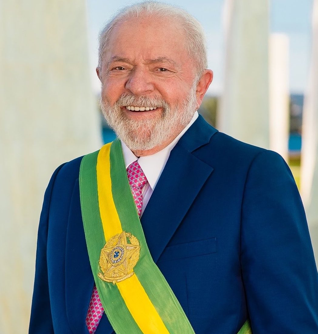 PortalBabados's tweet photo. 🚨Maisa Silva declara voto em Lula: “Meu voto é pelas pessoas que nunca tiveram o mesmo privilégio que o meu” https://t.co/iLFs66owFr