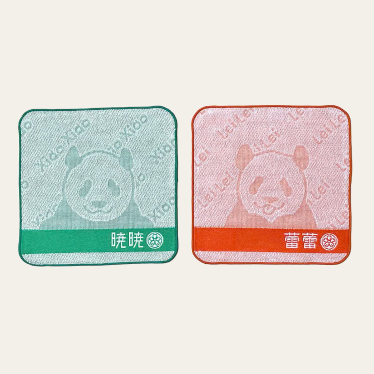 UENO_Info's tweet photo. ⋱ 🐼 おすすめグッズ 🐼 ⋰

#上野案内所　
『上野パンダファミリー 20cm角 タオルハンカチ（全5種）』各税込550円

日本・今治製、ポケットや小さなバッグに収まりやすい20cmサイズのタオルハンカチです。あなたが選ぶのは、どのパンダ！？

▼ご購入はこちら
https://t.co/3hS28rSEZr https://t.co/oFey9c0Is8
