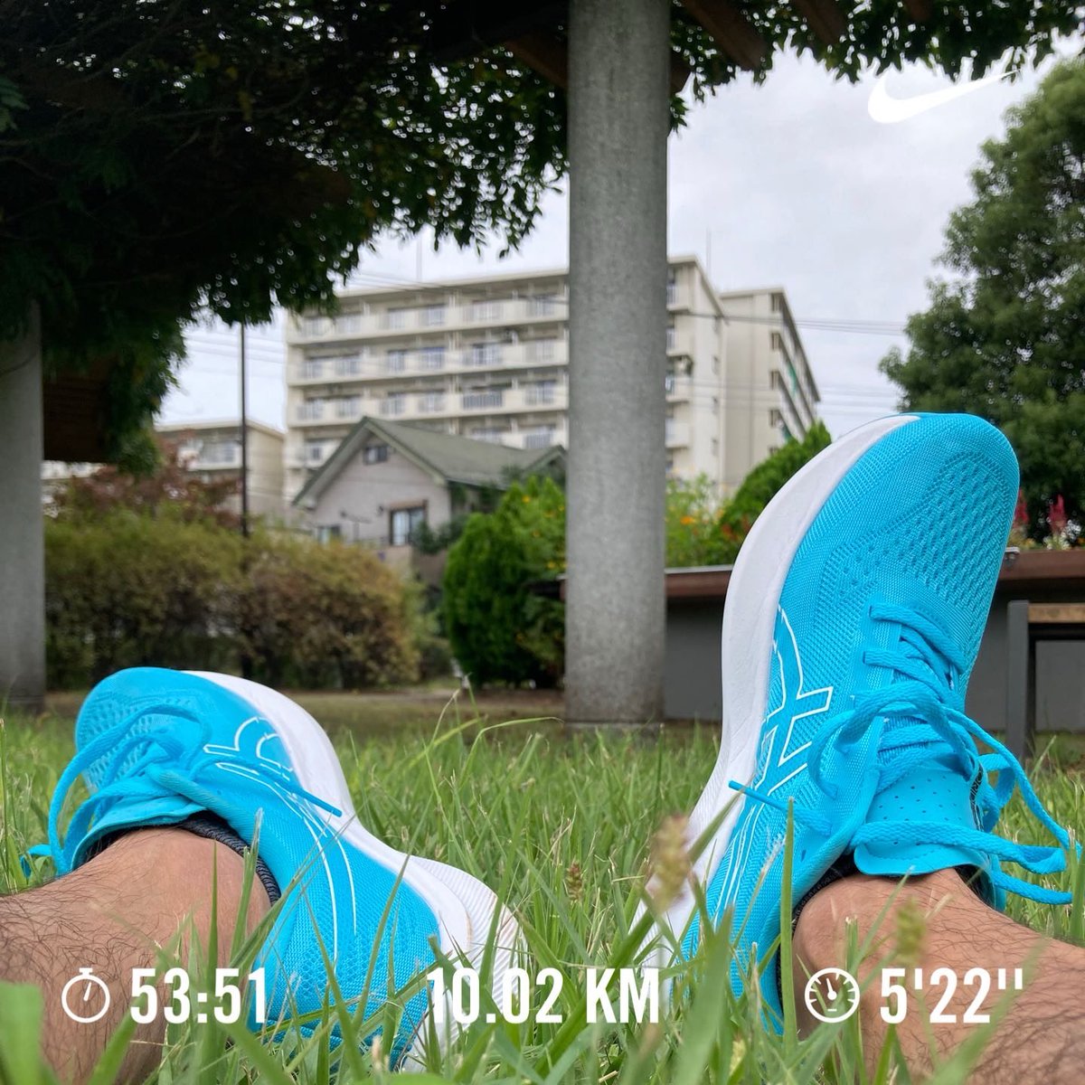 smoking_runner's tweet photo. 休日ランニング 4回目

今日から新しいシューズデビュー。5"45〜5"55で10kmの予定でしたが、いつもの力感で走ってるのに反発が半端なくて足が進んだ結果、キロ20〜30秒速い結果に。

技術の力を存分に感じたランでした🏃‍♂️

すね毛はお許しください…笑 https://t.co/YR2zHk6ssw