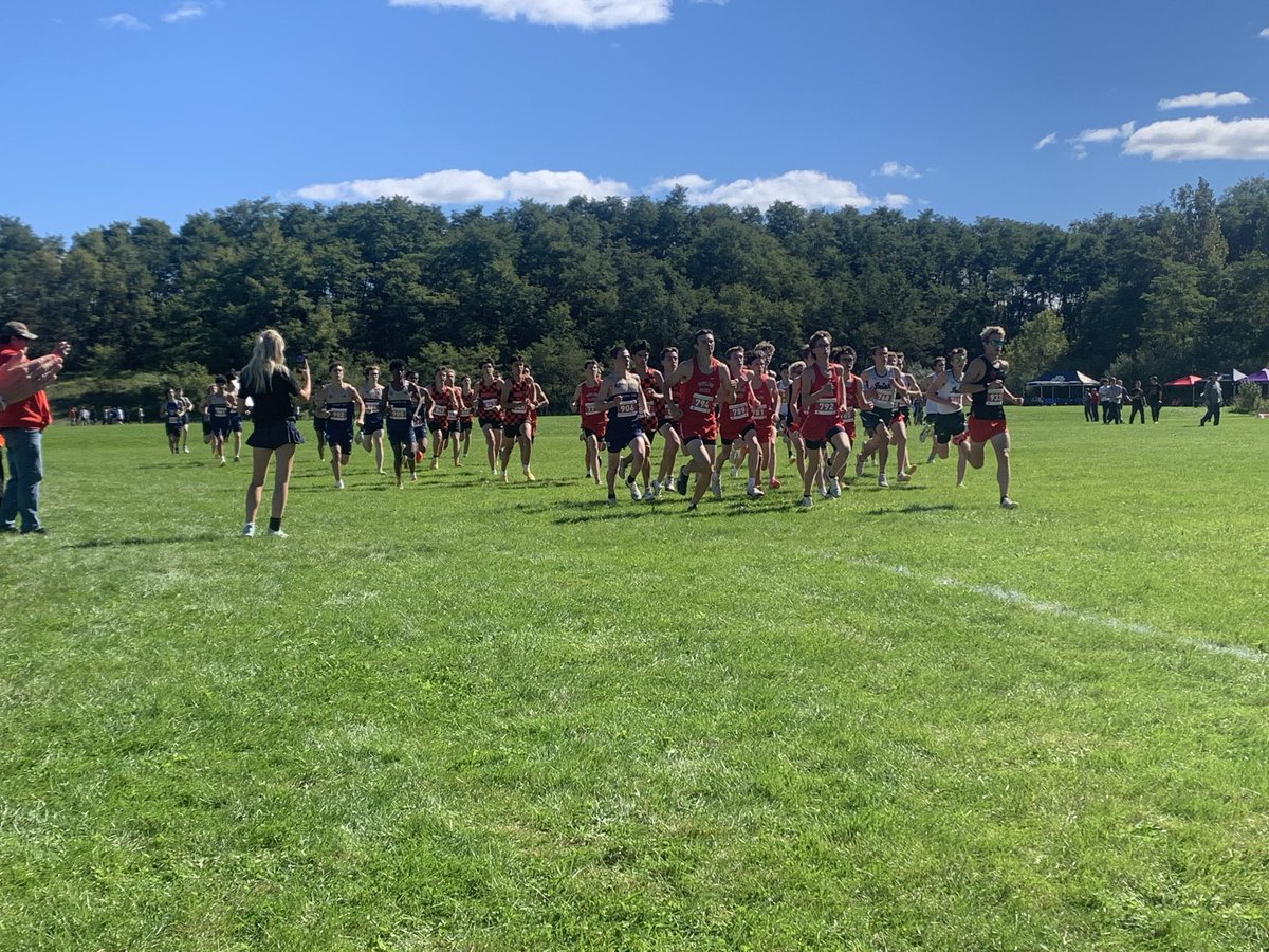 bghs_cc's tweet photo. Congrats on your 1st place finish today at the Legends XC Invite in Pinckney, MI. Tough courses make tough teams! Next up - NLL Championships on 10/17.@BGHS_AD @DanBlackBGCS

Results: https://t.co/xHdzthYJJh https://t.co/81eP2YSYt3