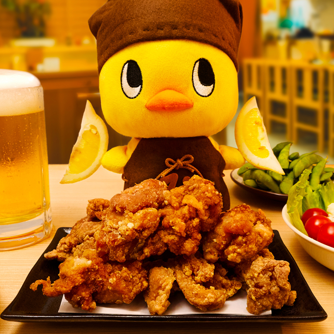 nissin_hiyoko's tweet photo. ボクにから揚げのレモンを
絞らせるなんて…どうかしてますよ。
#レモンの日 https://t.co/EVqxD6Fli0
