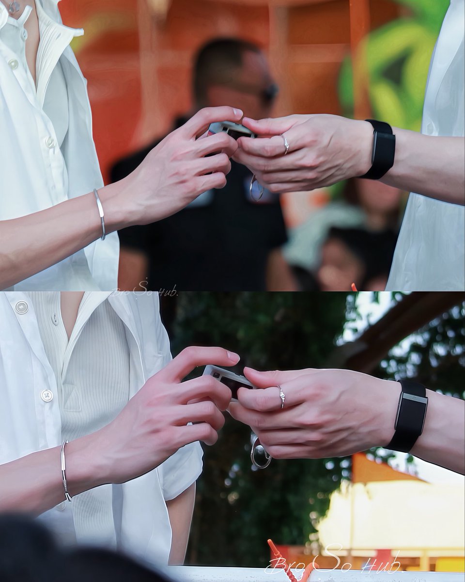 brosohub's tweet photo. ดูเถอะ แค่มือใกล้กัน ยังทำเราเขิน 🫠

วันนั้นร้อนมากนะ เมษาที่จริงจังกลางแจ้งที่จริงใจ 
แต่ขอโทษเถอะมวลหวานม้ากกกก 

02042026
#ปอนด์ภูวินทร์ #PondPhuwin
#ppnaravit #phuwintang 
Cr: Photo &amp; camera @TheeisP https://t.co/VS5JVX4jPM