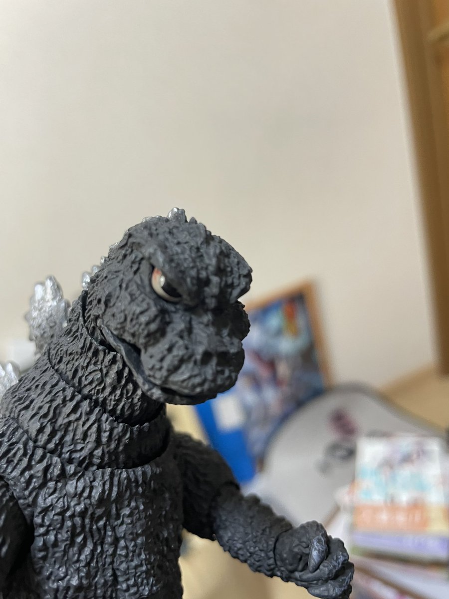 DAIzillas's tweet photo. 俺の推しゴジはモスゴジ、メカ逆ゴジ、84ゴジ、GMKゴジ…どれも目つきが悪い。
酒井ゆうじさんのお気に入りと被るのも多い。推しゴジのモンアツ化もあと84を残すだけ。
#ゴジラ　#モンアツ https://t.co/3OsnEYJmvZ