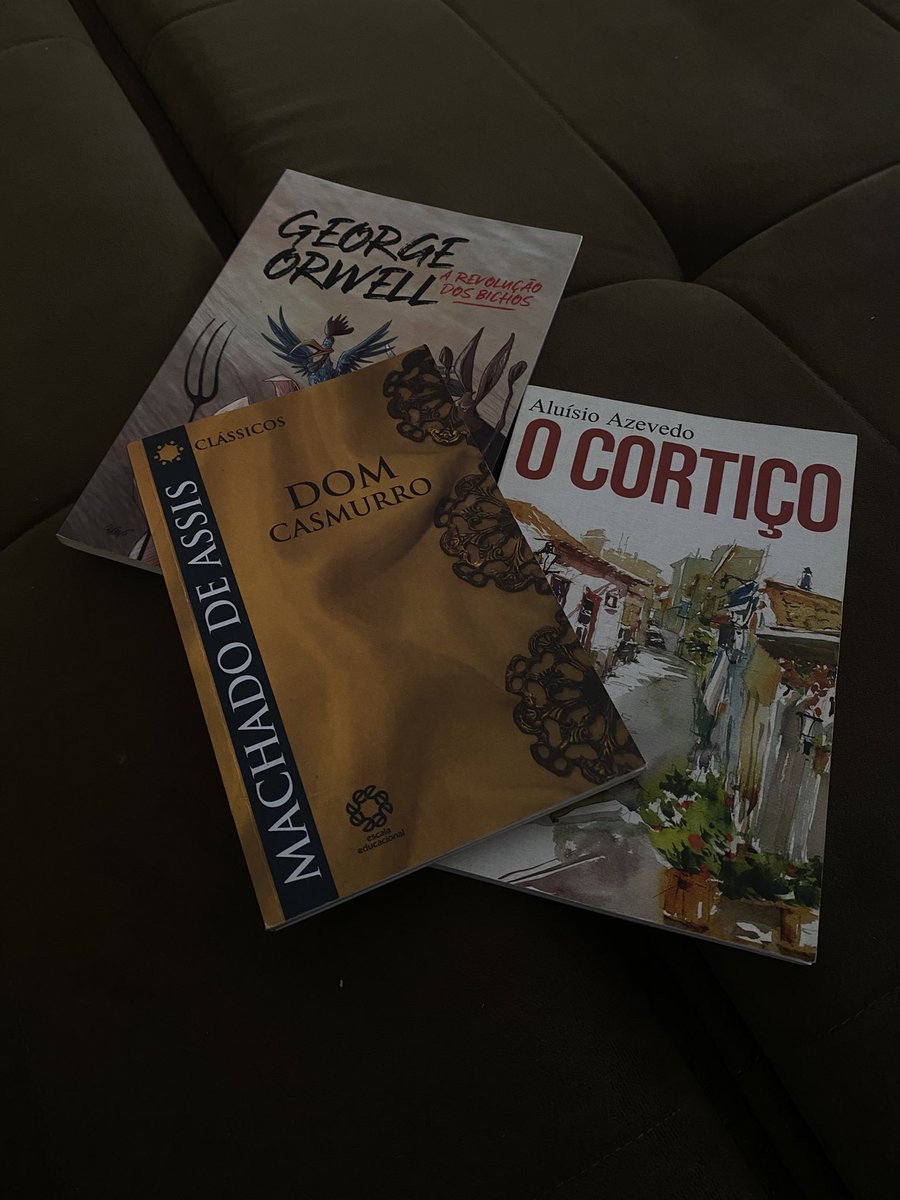 maxbeta12367's tweet photo. papo de melhor sequencia de livro que eu ja comprei https://t.co/bBbN0ehmOU