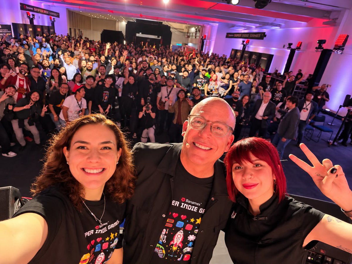 Superindiegam3s's tweet photo. 📸 DIGAN: “INDIEEEEE” 

Aquí en Banamex Super Indie Games está el futuro del gaming https://t.co/vXeGhImb4B