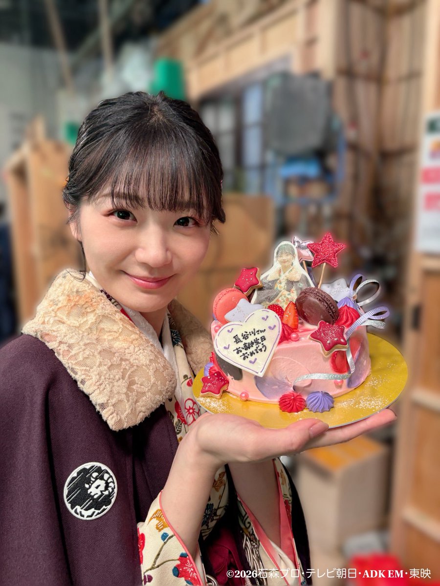 kasumi_hasegawa's tweet photo. #仮面ライダーマイス 第5話ありがとうございました！！
ムトン起きてましたね🐏
ケン様とムトンの関係性も垣間見れたかな？？

先日、現場でお誕生日をお祝いして頂きました🎂
嬉しい🥹

来週もお楽しみに！！ https://t.co/rgvLEpO60L