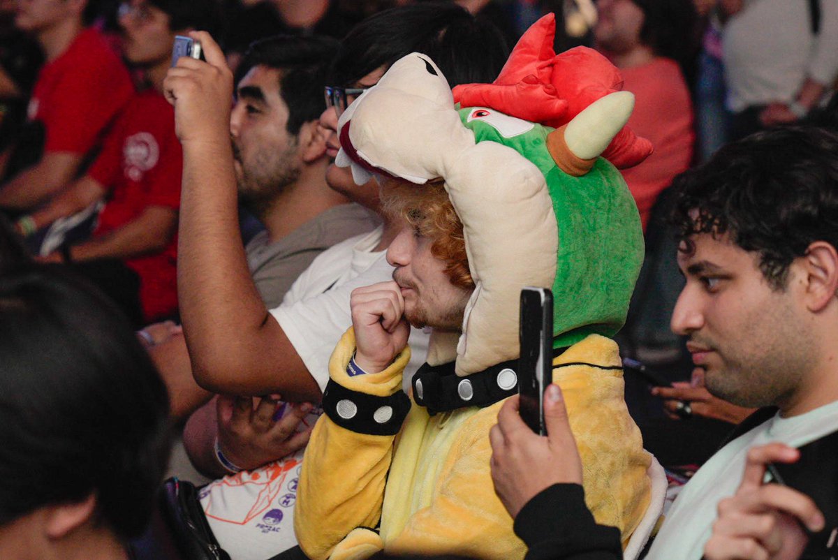 Superindiegam3s's tweet photo. DOUG, HERMANO, YA ERES MEXICANO 🇲🇽

El ex-presidente de Nintendo of America dio cátedra y logró inspirar a varios jóvenes en Banamex Super Indie Games. https://t.co/eaR9LbpPpz