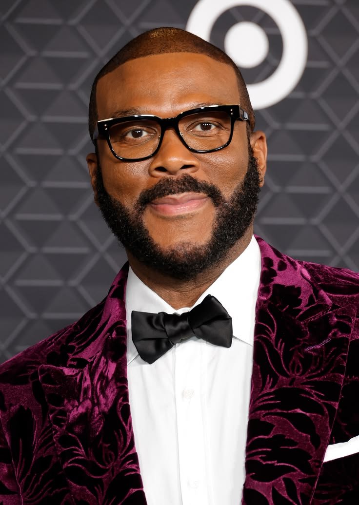 TylerPerryqirk tweet picture