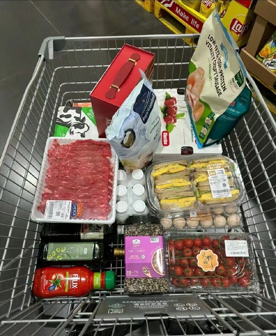 jojunhyeon28023's tweet photo. [Stock up with discounts! Fresh finds at low prices—don’t miss out]， https://t.co/NSZk9SC1vB