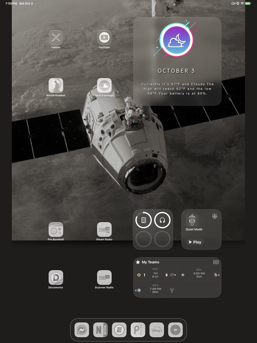 austynjohnson26's tweet photo. Colorful ink themed setup today.
Walls &amp; icons: #E1NK by @MyLoveJewels 
Widgets: @apple, @daddykool666, @DarkNoiseApp, @shazam, @CARROT_app &amp; me.
Have an epic day ❤️ https://t.co/EnZy2voCbh