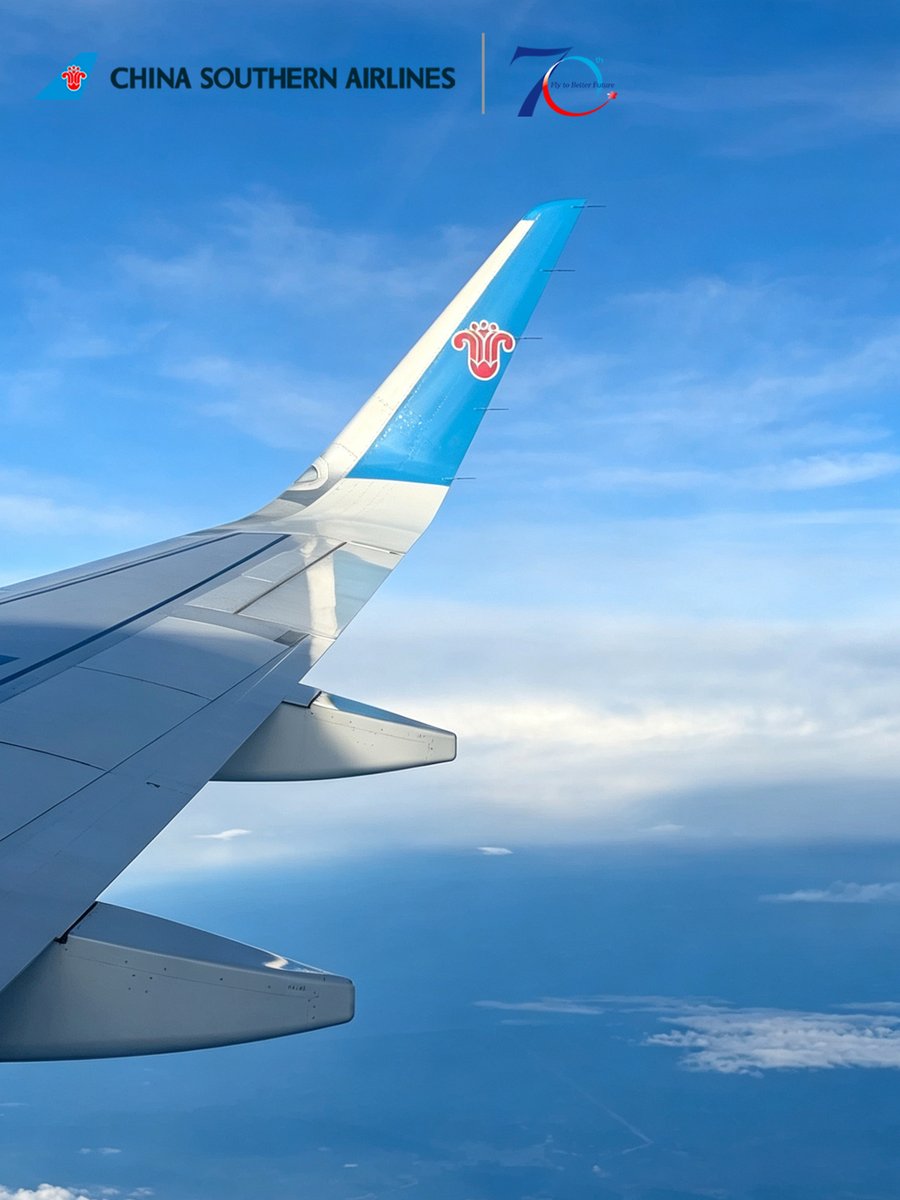 CSAIRGlobal's tweet photo. Flying above the clouds in the soft morning light. China Southern Airlines wishes you a day as bright as this sky. Good morning!✈️☀️
#CSAir #FlyWithCSAir https://t.co/P1J9ScS5MP