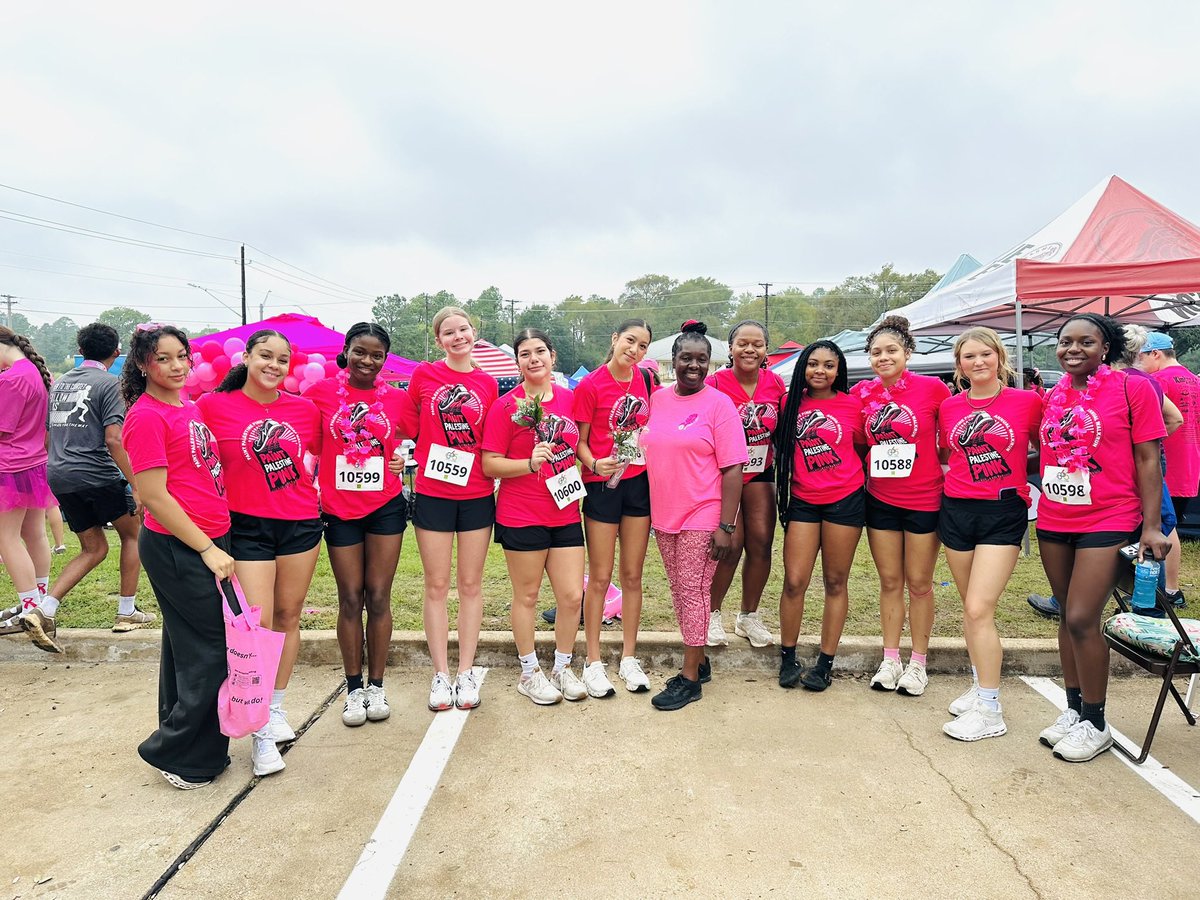 phswildcatvb's tweet photo. Love my girls 🫶🏼 Proud to be part of helping raise good humans with a servant’s heart. 5th year to help support Paint Palestine Pink and we look forward to it every year! 💕 https://t.co/lFHz1c55SB