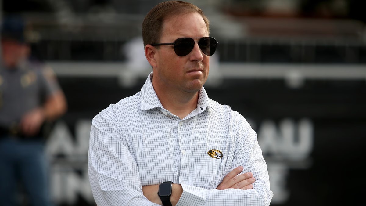 SWiltfong_'s tweet photo. NEW: Missouri just blew out No. 8 Florida 45-17 — and the recruits in Columbia watched every second of it.  

Commits are fired up. Flip targets are taking notes. 2028 prospects are moving Mizzou up their lists.  

Intel: https://t.co/SmLCbN8bpQ https://t.co/mXtWnkaZbW