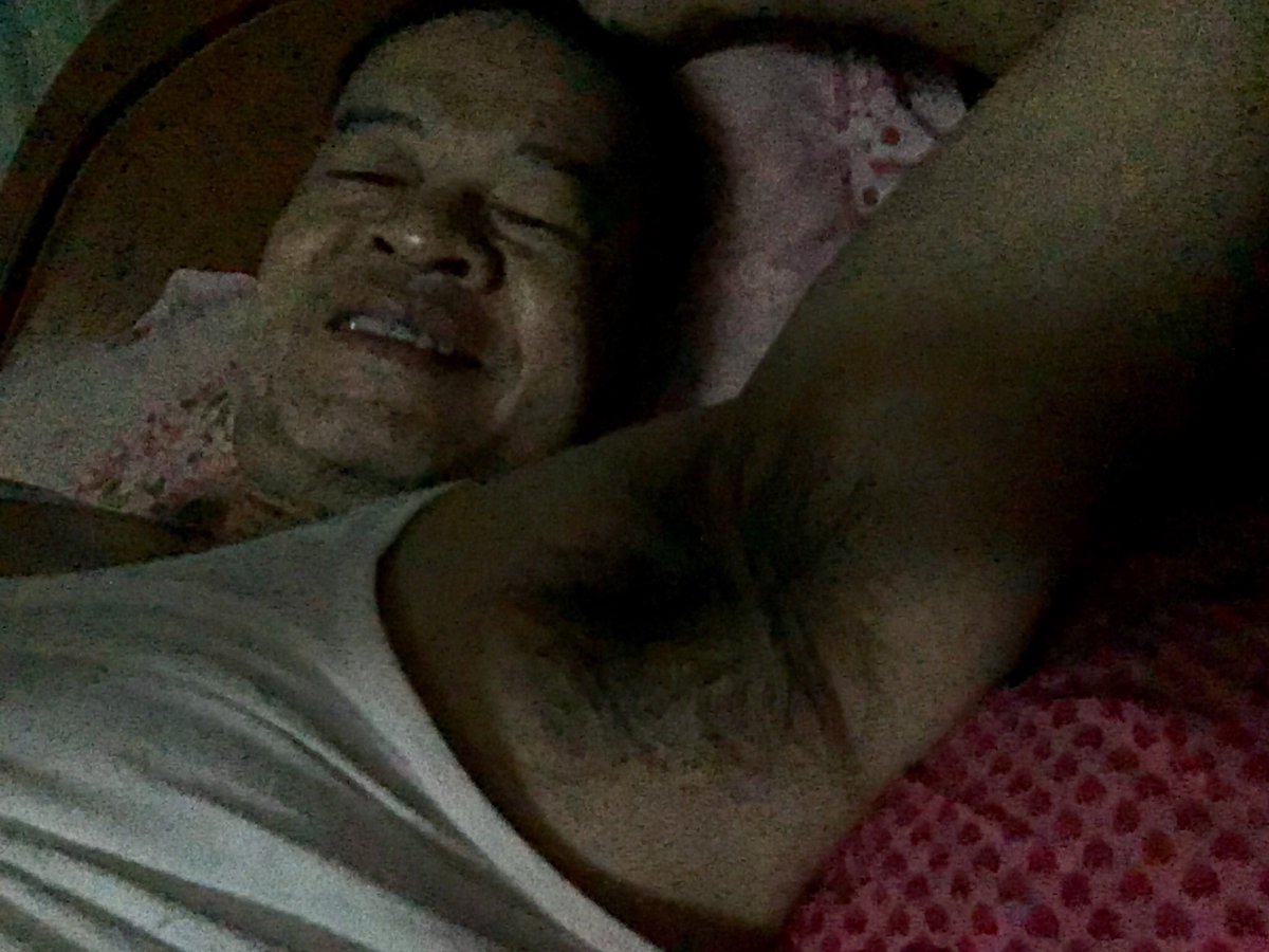 Oldmanarmpit's tweet photo. ผอ.คนดังโชว์รักแร้ ขนดก น่าเลียมาก https://t.co/Tch71NL9bo