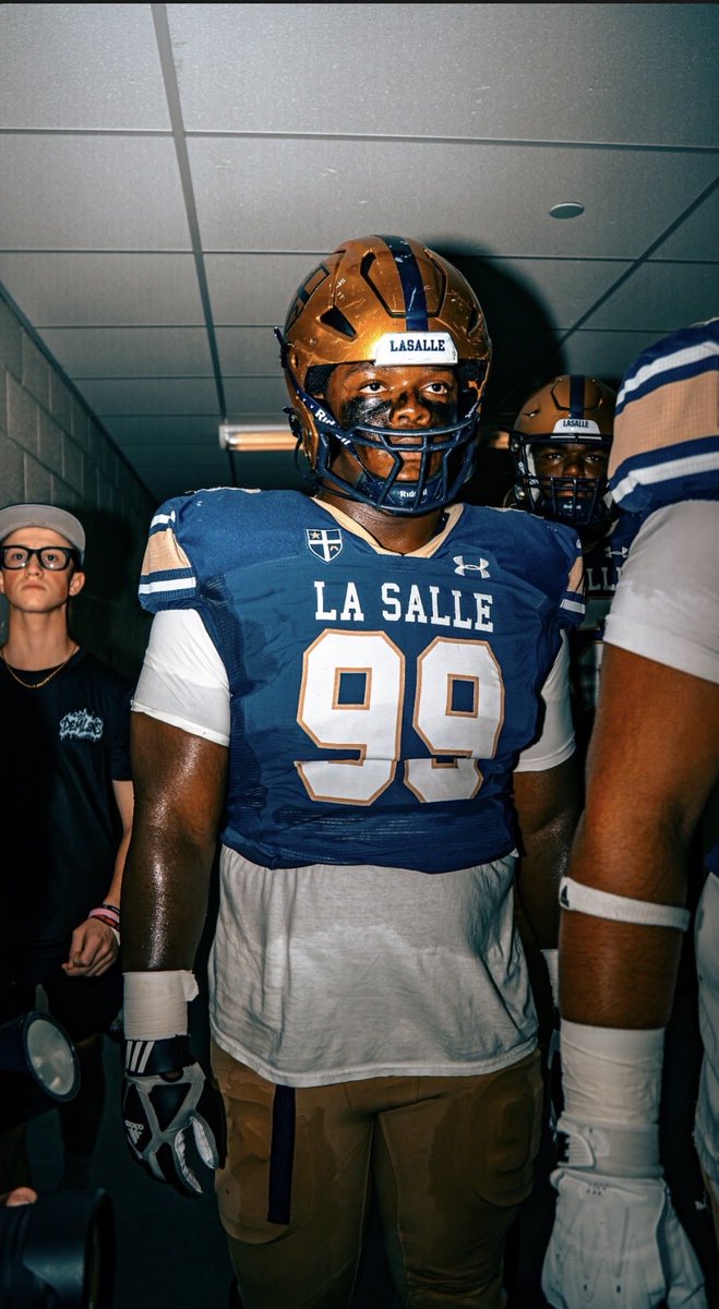 KyreeMitchell_'s tweet photo. Kyree Mitchell’s Midseason Tape, games 1-6 🔥🔥

https://t.co/APKbj7gKvy

@BrettGordonLSHS @LaSalleFball @EdOBrienCFB @adamgorney @BrianDohn247 @SWiltfong_ https://t.co/AQKqPLf4SK