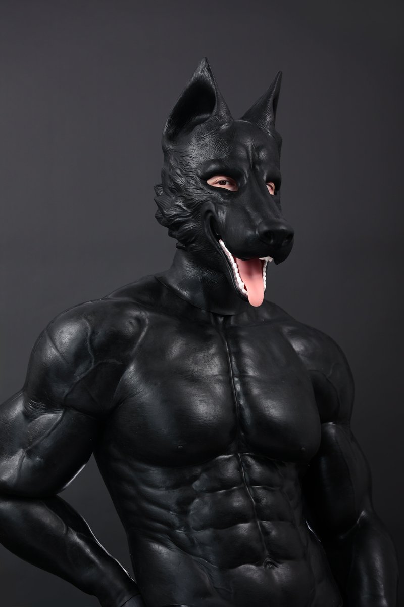 Smitizen's tweet photo. Would you wear this face for a day? 👀🐶
#DogMask #Mask #SFX https://t.co/QSvvh1dBFU