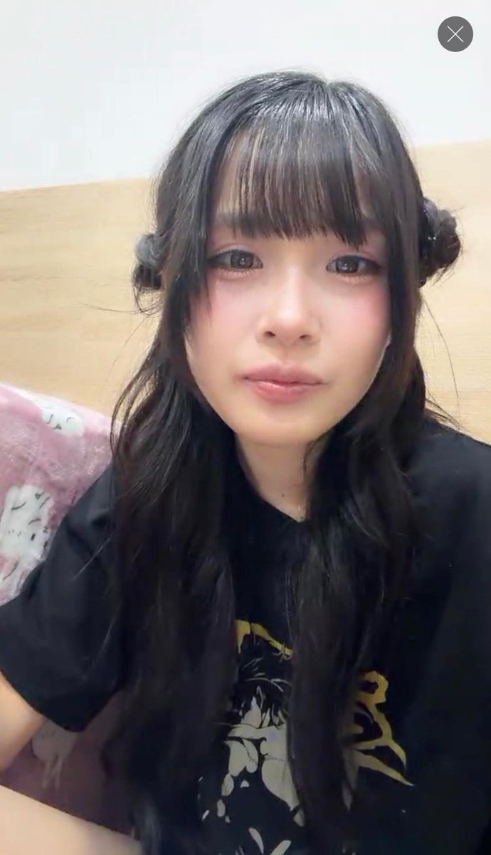 doobnk48tookwan's tweet photo. ไม่อยากยอมแพ้ #BNK48 #LBNK48

-จากคนที่ไม่ชอบเลข 4 แต่รู้สึกว่าเลข 4 ในตอนนี้มันเป็นเลขที่สำคัญมาก หนูก็ไม่อยากจะยอมแพ้ ยังอยากไปให้ไกลมากขึ้นกว่าเดิม อยากติดคามิ 7 ให้ได้
-เห็นเด็กรุ่นใหม่ติดกันเยอะมากก็ไม่อยากจะยอมแพ้ อาจจะรู้สึกท้อบ้างในบางครั้งแต่หนูไม่เคยหมดไฟกับการเป็นไอดอล https://t.co/m6ZzCAlARA