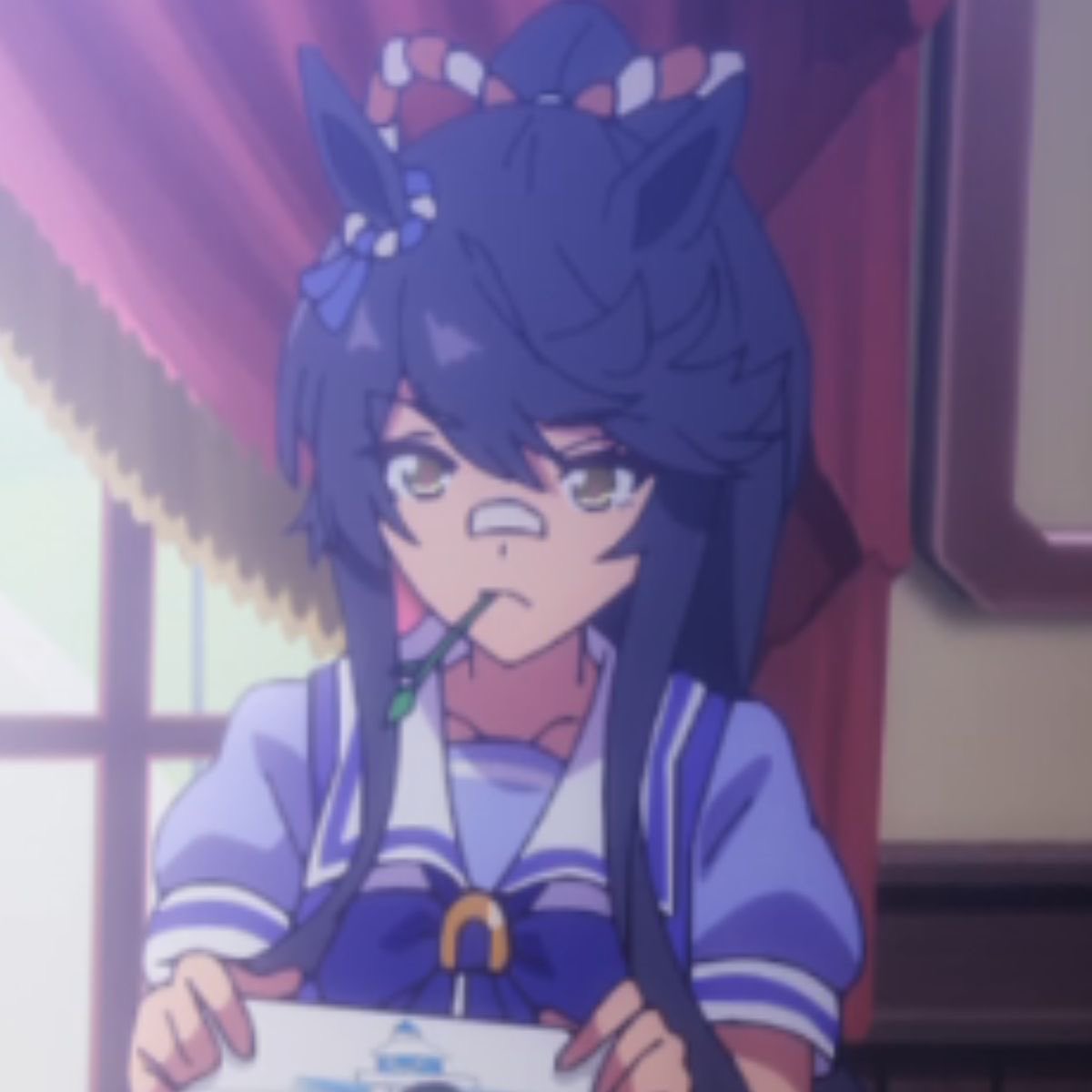 bluer0sey's tweet photo. she’s so silly looking in the anime yet intimidating in the manga😭 https://t.co/kX8sA10ydH