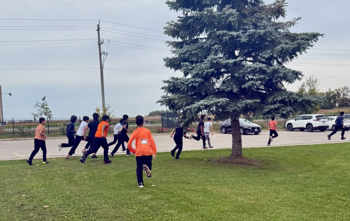 HifzSchool's tweet photo. 🏃‍♂️ Terry Fox Run at Hifz School!

Our students hit the field with energy and enthusiasm, running in honour of Terry Fox and his inspiring journey of courage, determination and hope.

Every step matters. Every effort counts. 🇨🇦

#TerryFoxRun #TerryFox https://t.co/t8z3vMGW9y